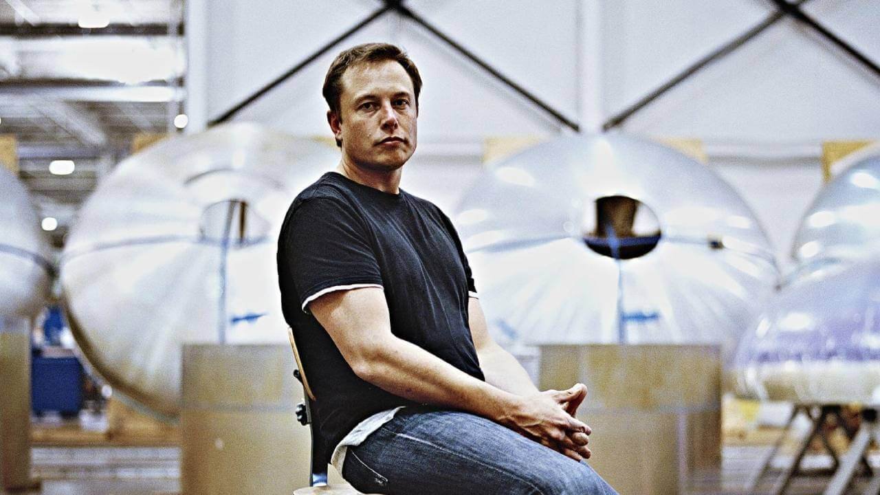 Elon Musk Kimdir ve Ne İş Yapar?